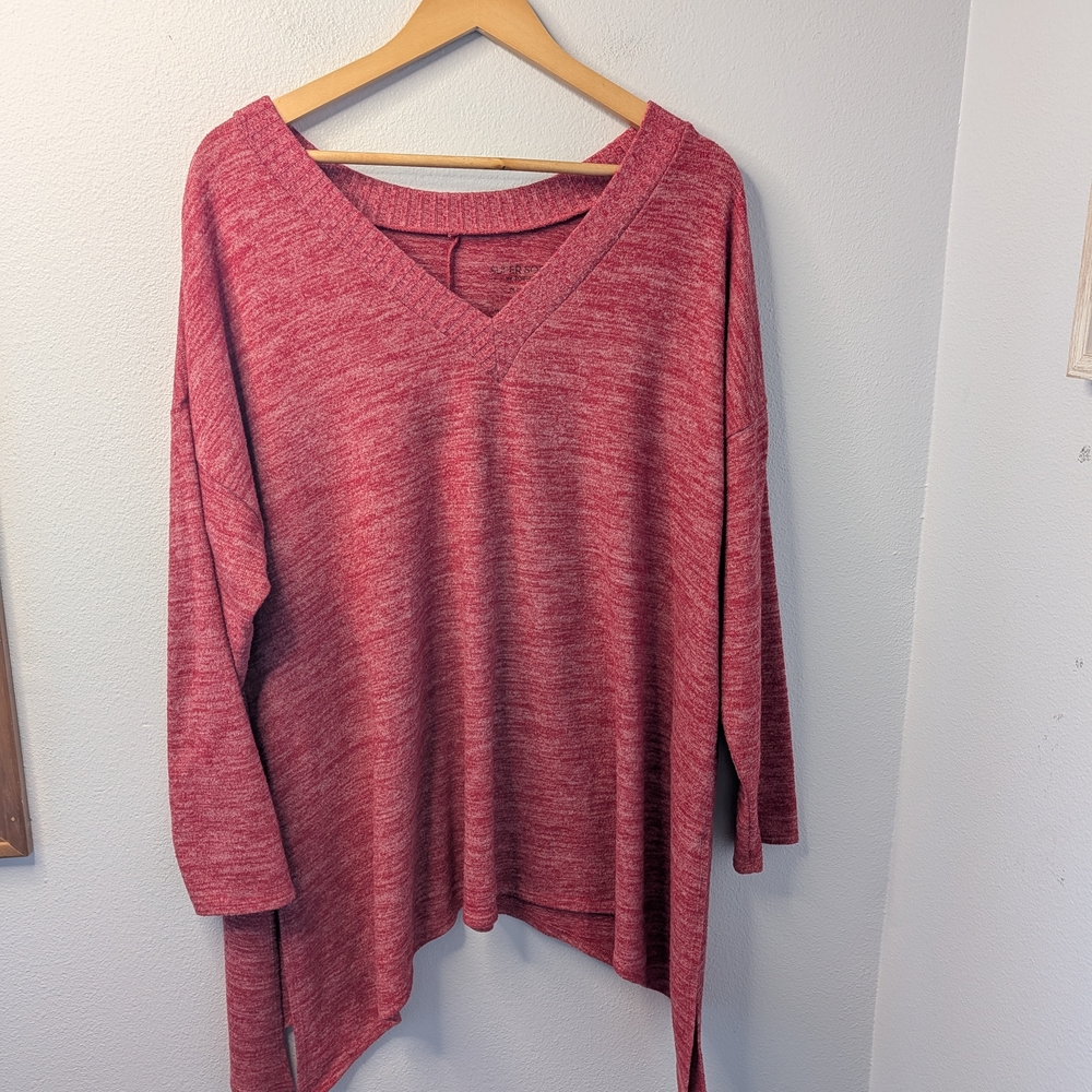 Torrid Super Soft Plush Top Size 2 Red Marled‎ V-Neck Long Sleeve
